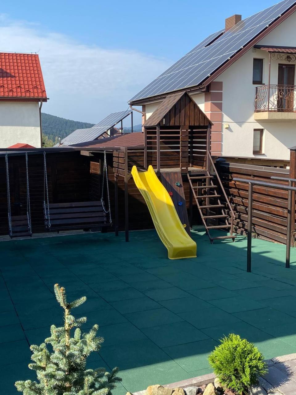 Five House